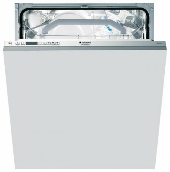 Встраиваемая посудомоечная машина Ariston LFTA+ 52174 X