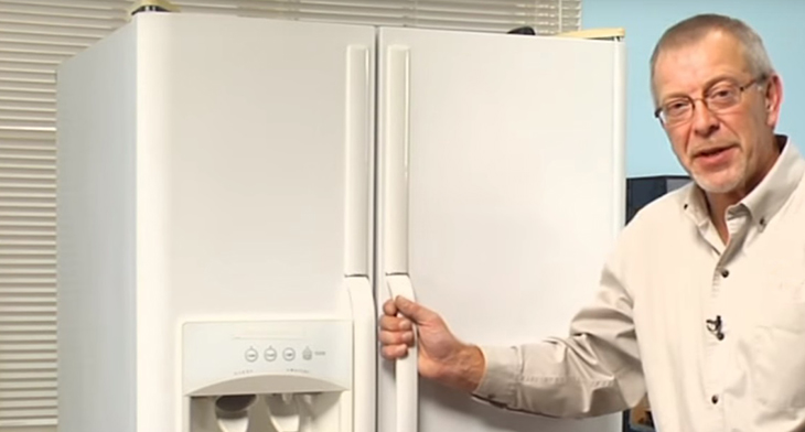 холодильник адаптированный для пожилых людей
